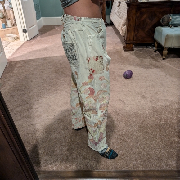 Magnolia Pearl mushroom miners - Picture 4 of 9